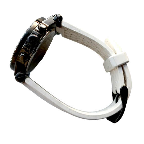 MICHAEL KORS MK-5468 Baguette Crystals Chronograph Unisex Watch - Picture 5 of 9